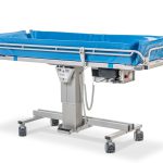 TR 3000 betegfürdető kocsi